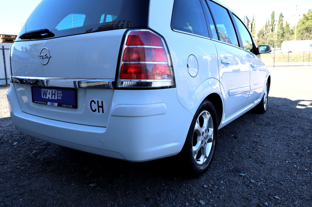 Opel Zafira 2006 фото 7