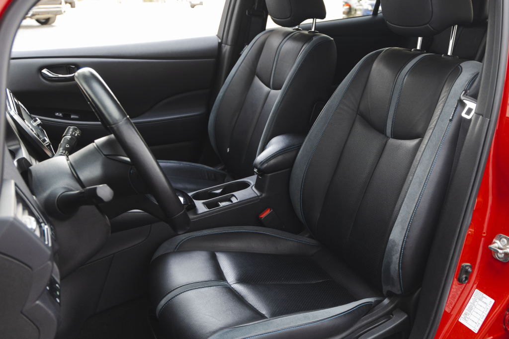 Nissan Leaf Tekna 2018 фото 19