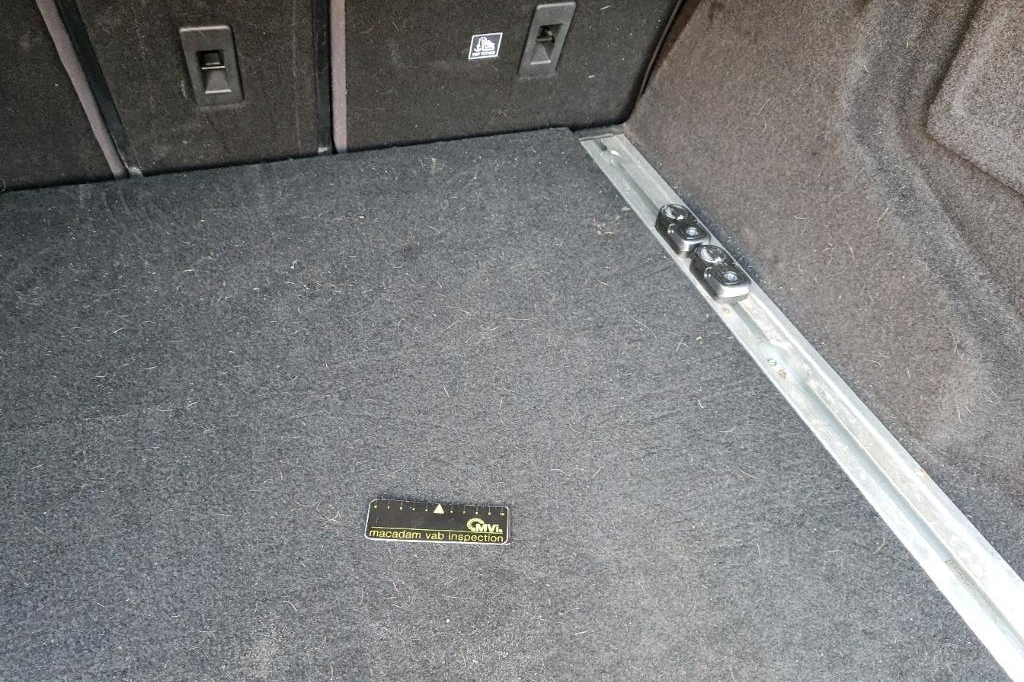 Jaguar F-Pace 2018 photo 41