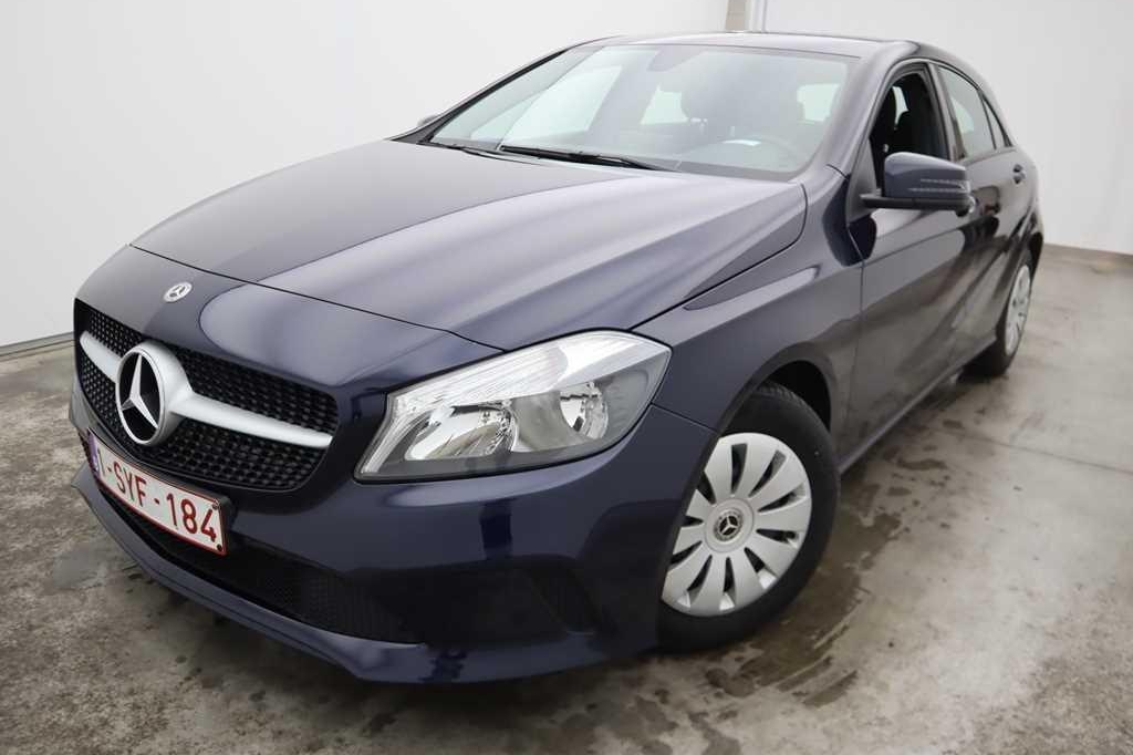 Mercedes-Benz A-Klasse 2017 photo 1