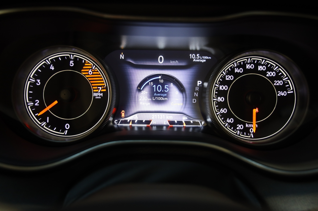 Jeep Cherokee 2019 фото 56