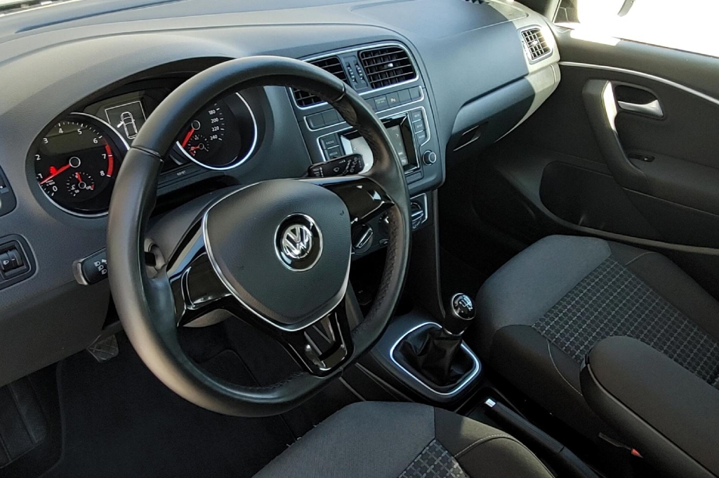 Volkswagen Polo 2017 photo 3