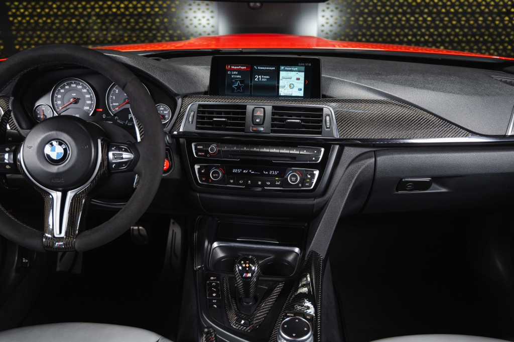 BMW M4 2015 фото 49