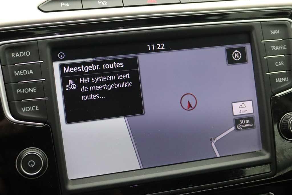 Volkswagen Passat 2016 photo 8