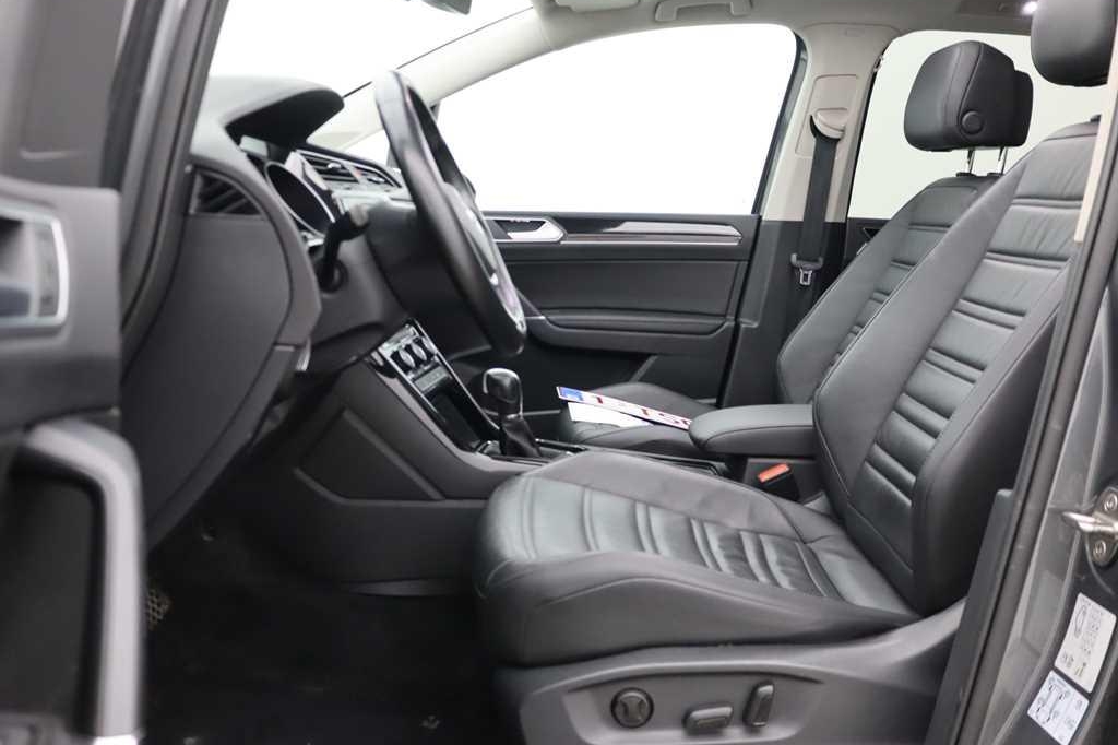 Volkswagen Touran 2018 фото 1