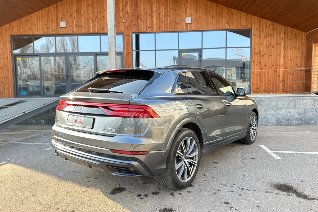 Audi Q8 55 TFSI 2019 фото 6