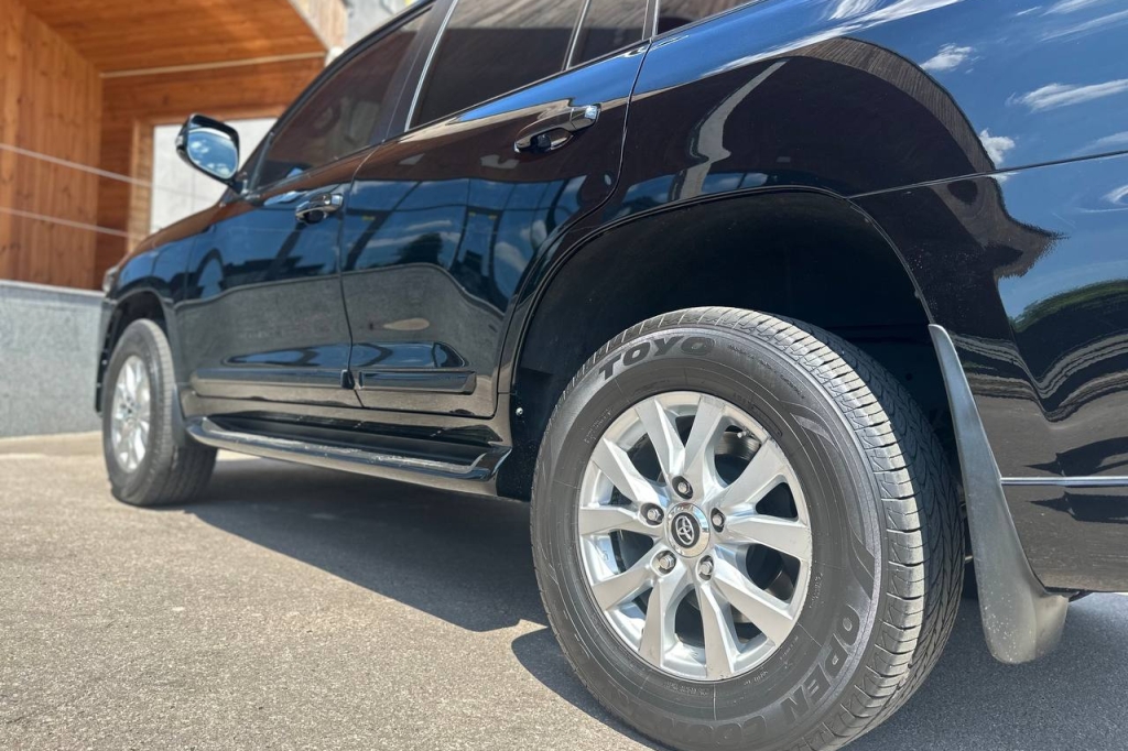 Toyota Land Cruiser 200 GUARD B6 2018 фото 7