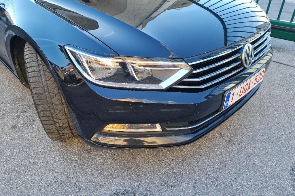 Volkswagen Passat Variant 2018 фото 15