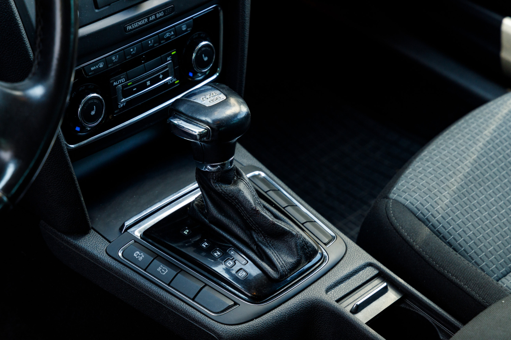 Skoda Superb 4x4 2011 фото 12