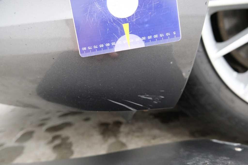 Jaguar XE 2015 фото 20