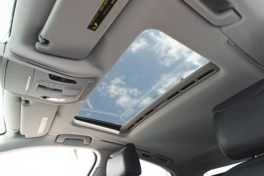 Audi A8 2015 фото 34