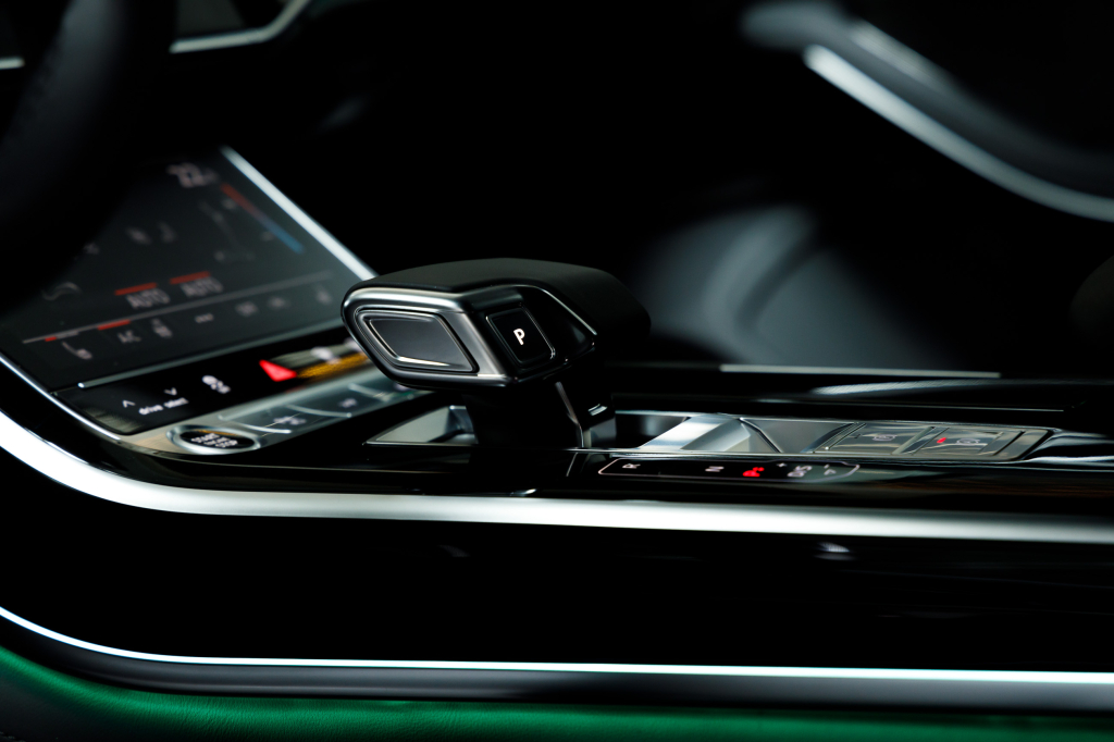 Audi A8 2020 photo 33