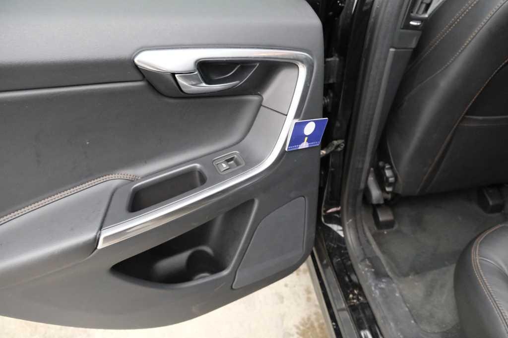 Volvo XC60 2017 photo 60