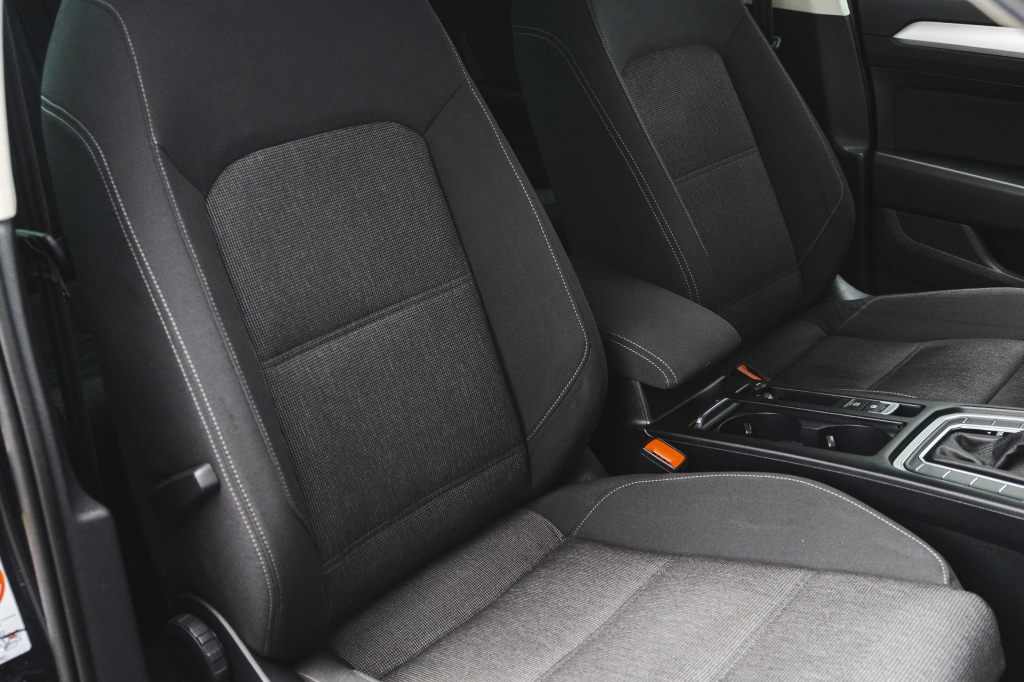 Volkswagen Passat 2017 фото 27