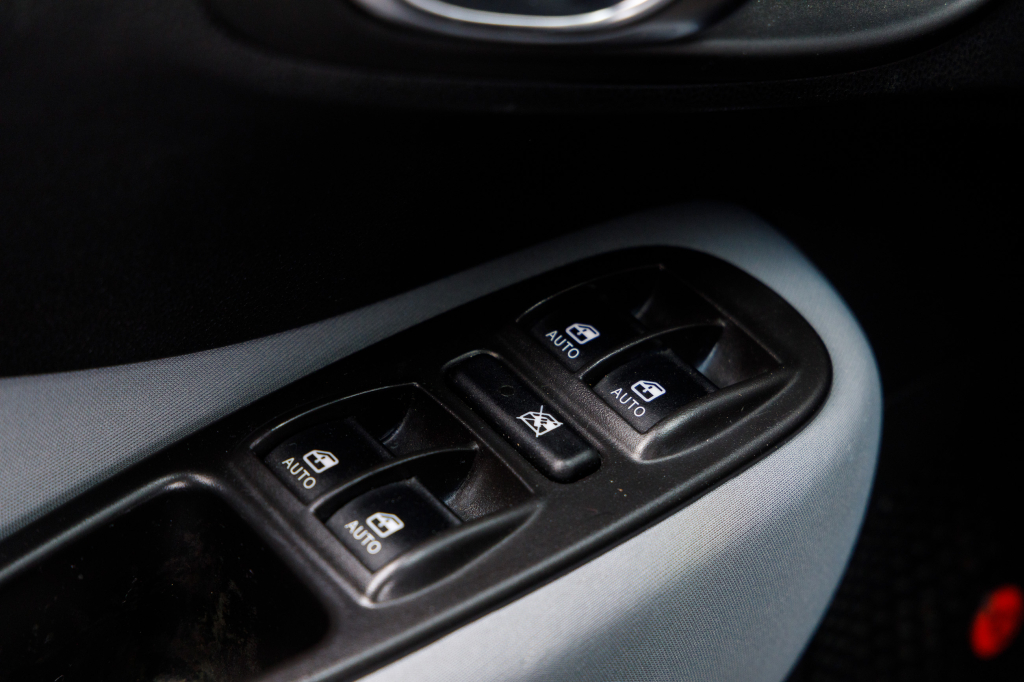 Fiat 500L 2013 photo 22