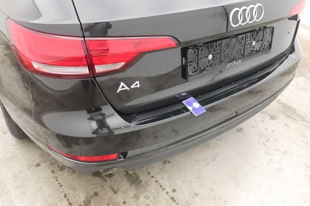 Audi A4 Avant 2017 photo 24