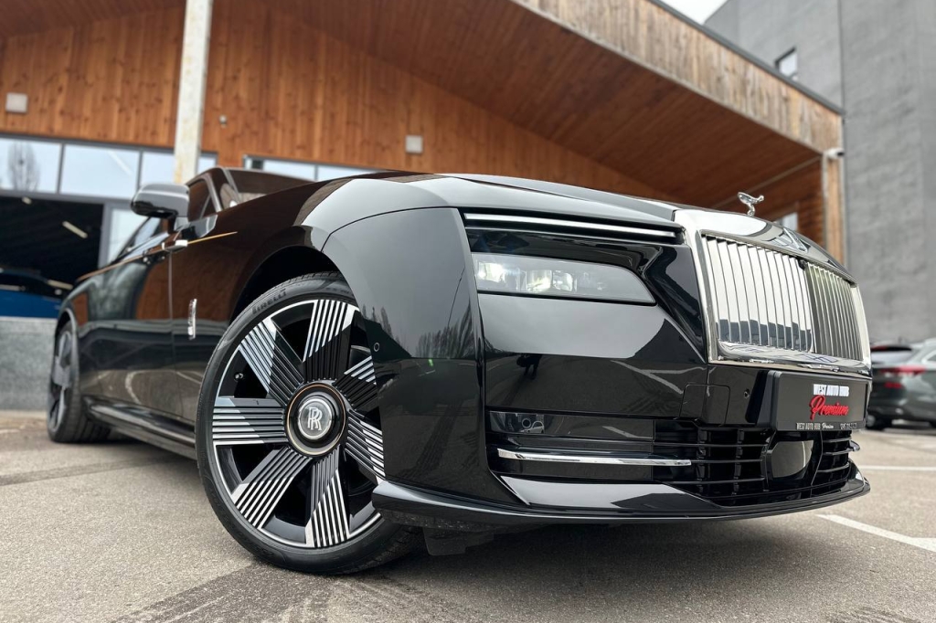 Rolls-Royce Spectre 2024 photo 5