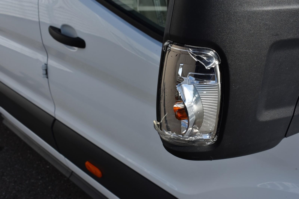 Ford Transit Pritsche 2019 photo 18