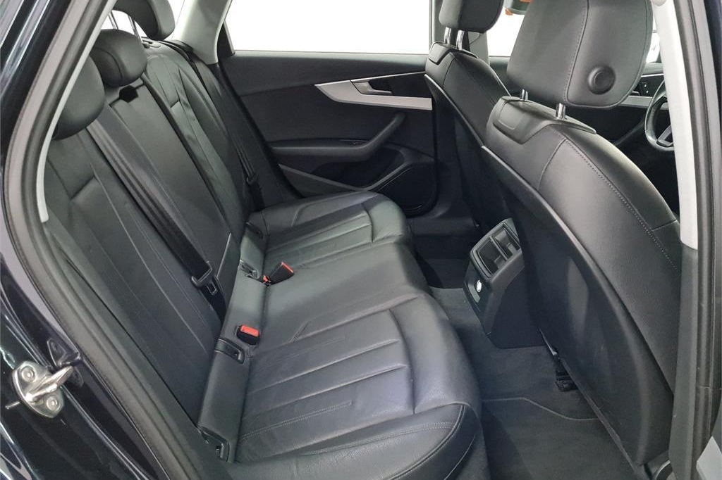 Audi A4 Avant 2016 фото 3