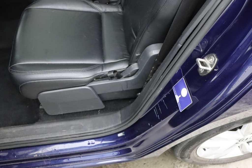 Volkswagen Touran 2015 фото 27