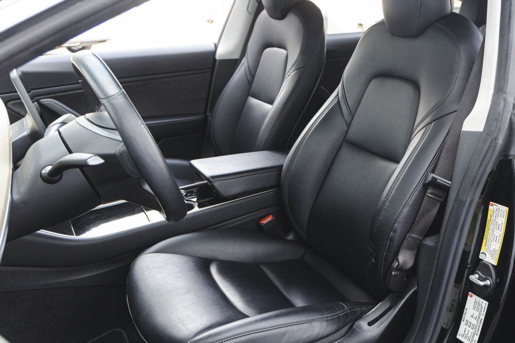 Tesla Model 3 2018 фото 21