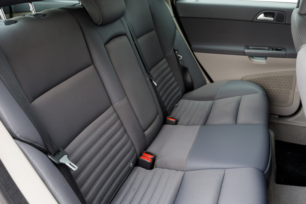 Volvo V50 2009 фото 8