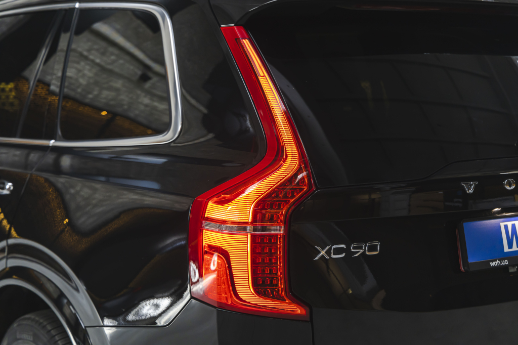 Volvo XC90 2015 photo 11