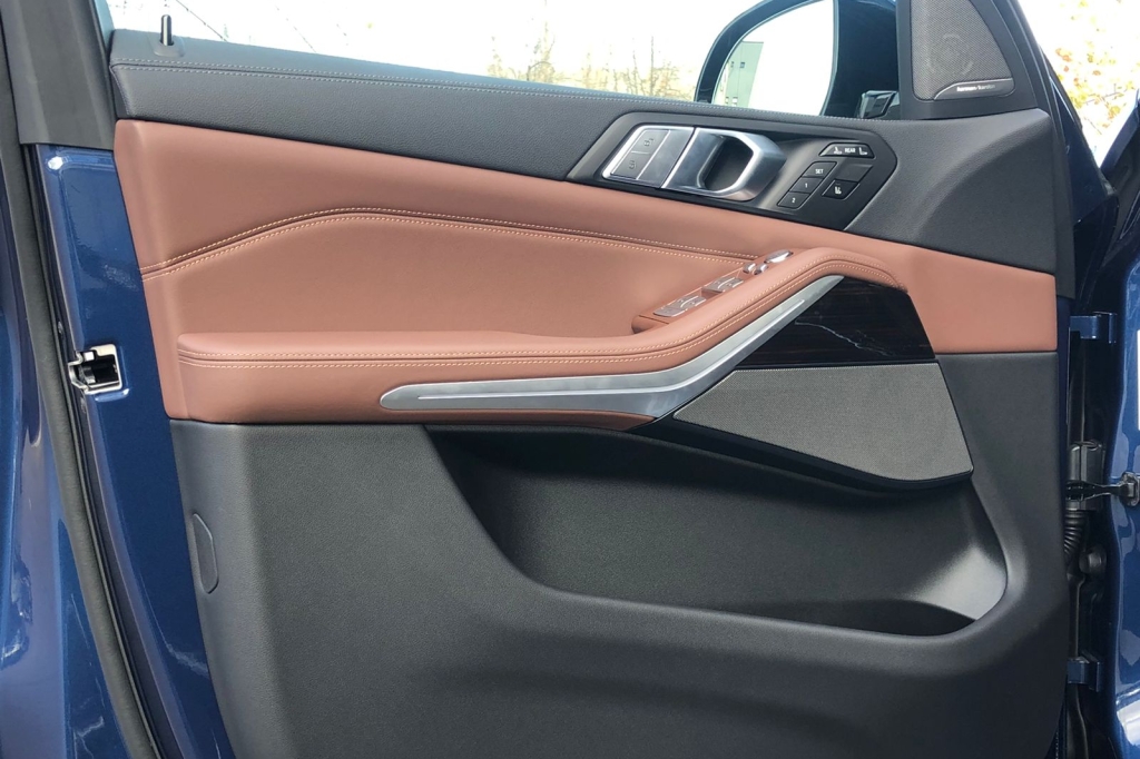 BMW X7 30D 2021 фото 12