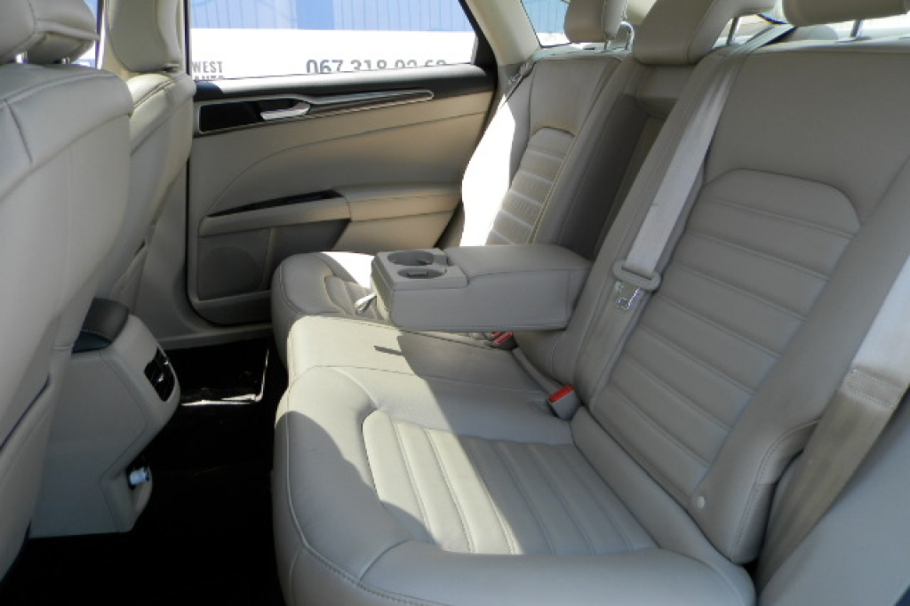 Ford Fusion SE Plus 2017 фото 12