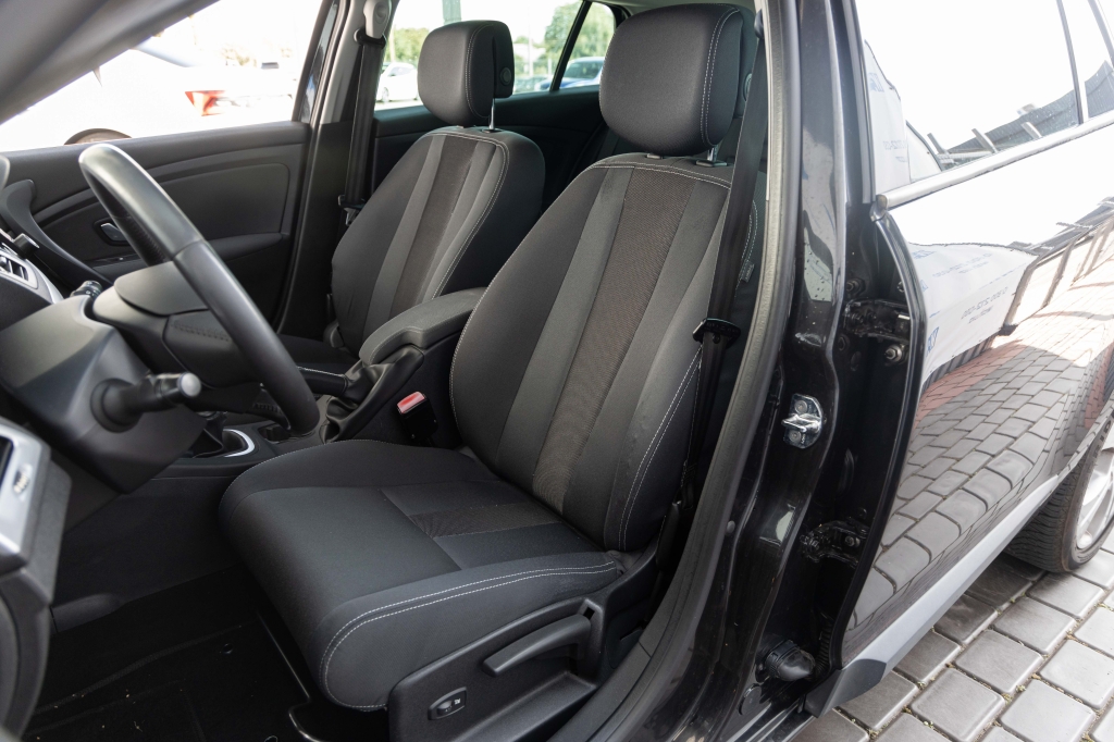 Renault Megane 2009 photo 14