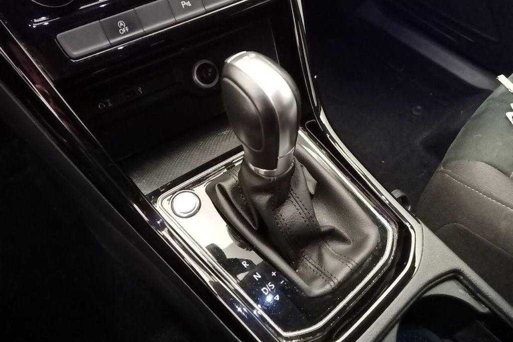 Volkswagen Touran 2016 фото 20