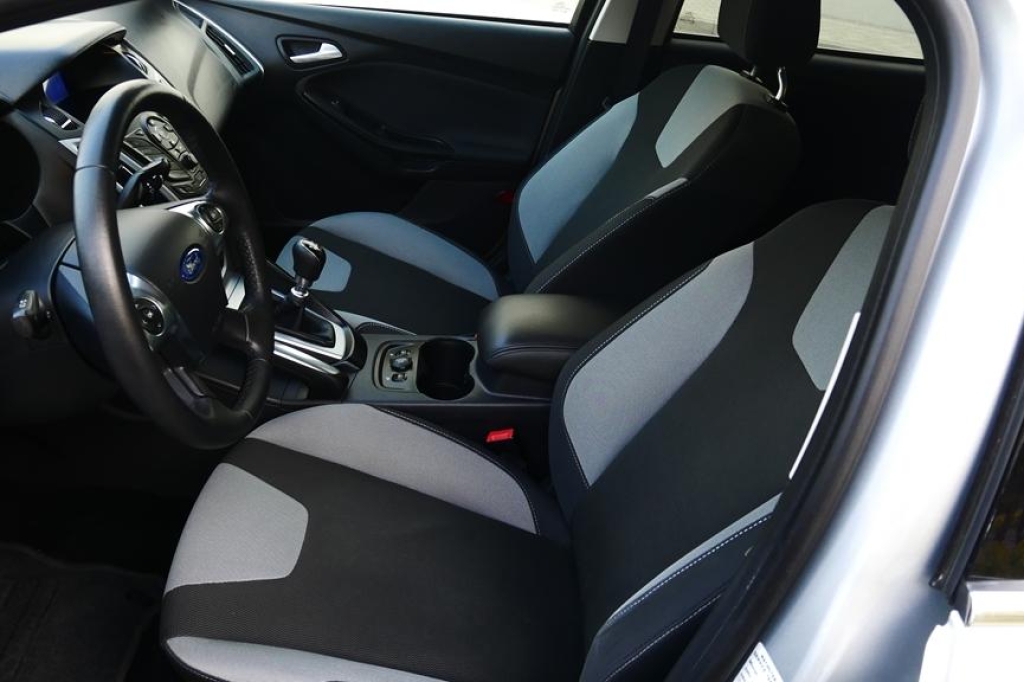 Ford Focus Turnier 2012 фото 7