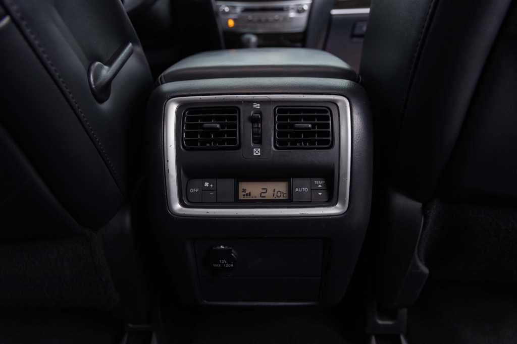 Infiniti QX60 2014 фото 35