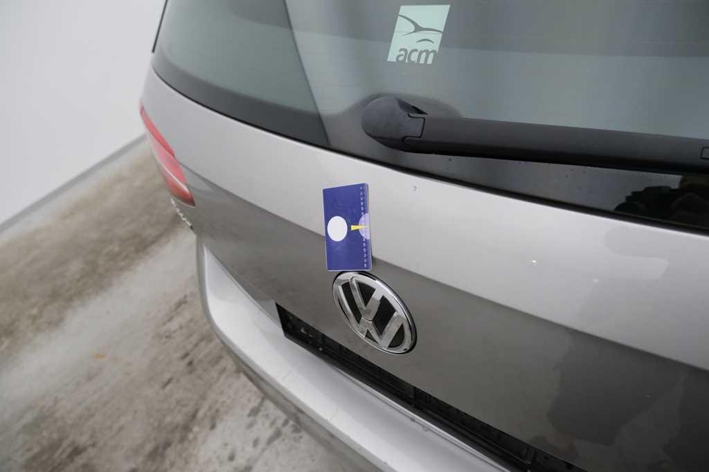 Volkswagen Passat Variant 2017 photo 28