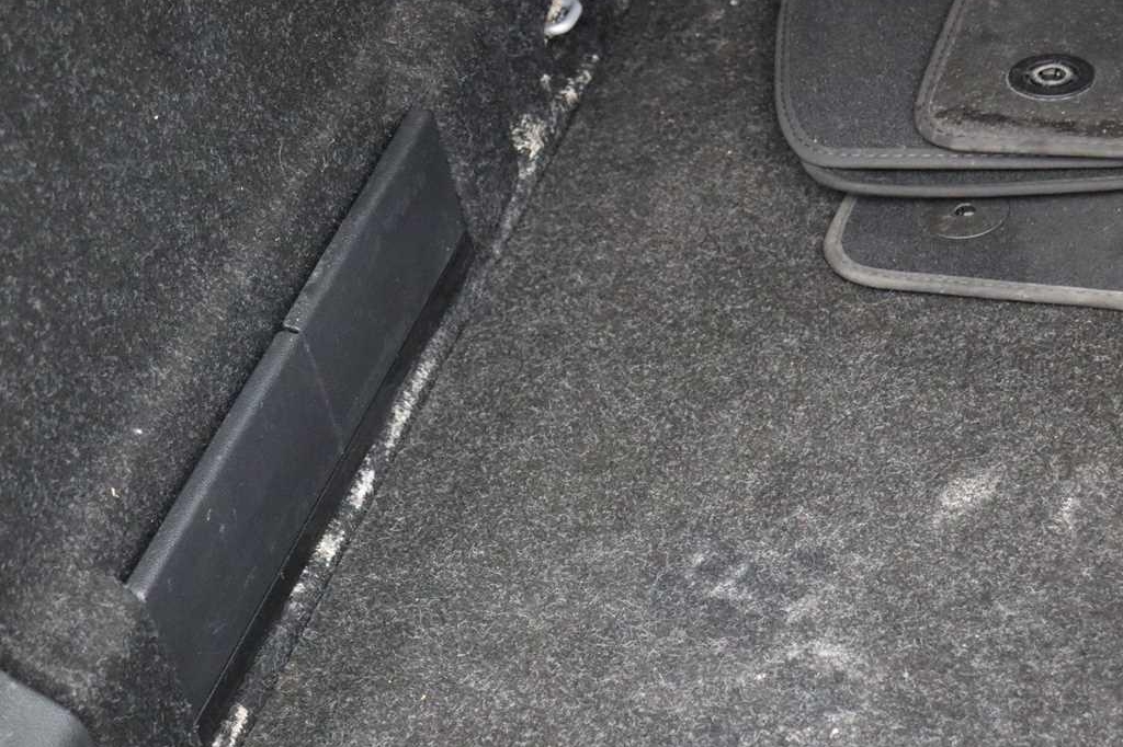 Skoda Superb Combi 2017 фото 25