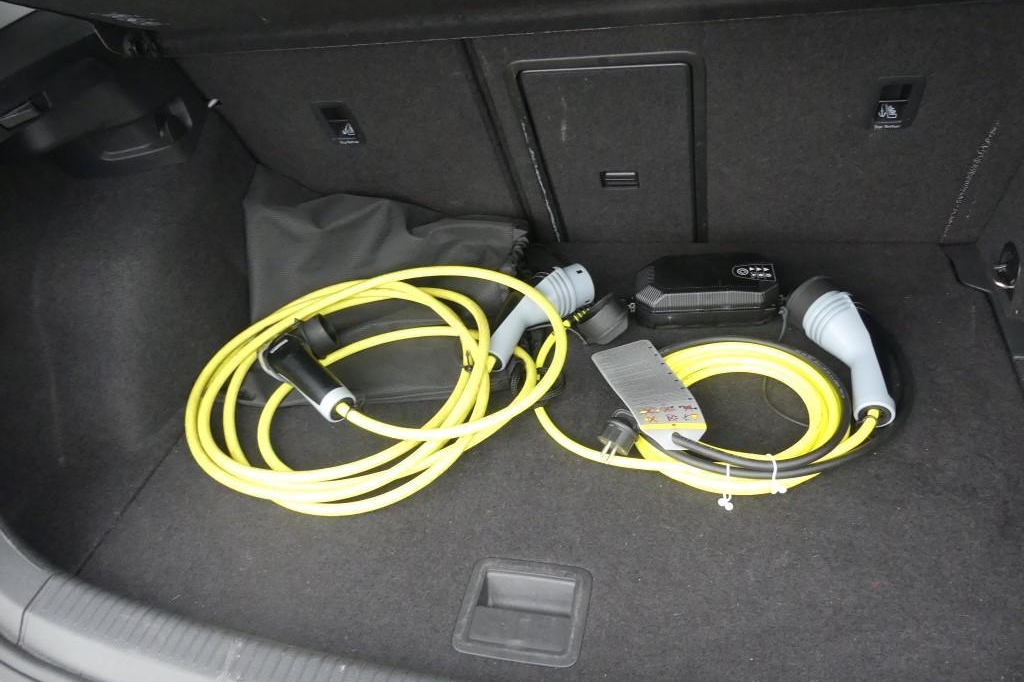 Volkswagen e-Golf 2018 photo 1