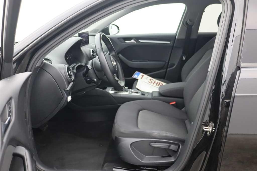 Audi A3 Sportback 2017 фото 2