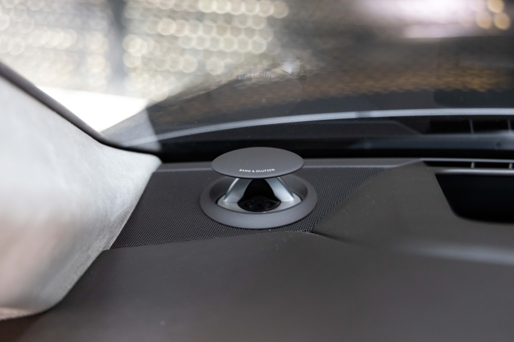 Audi A8 L 2018 фото 18