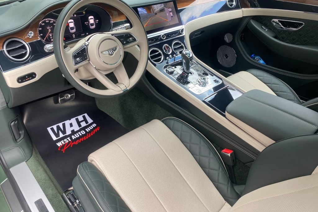 Bentley Continental GT 2021 фото 12