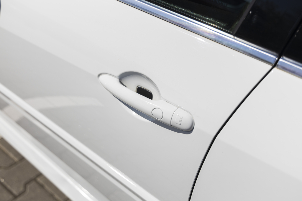 Renault Laguna 2014 фото 10