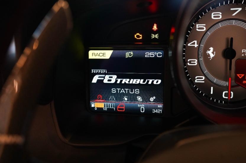 Ferrari F8 2021 фото 1