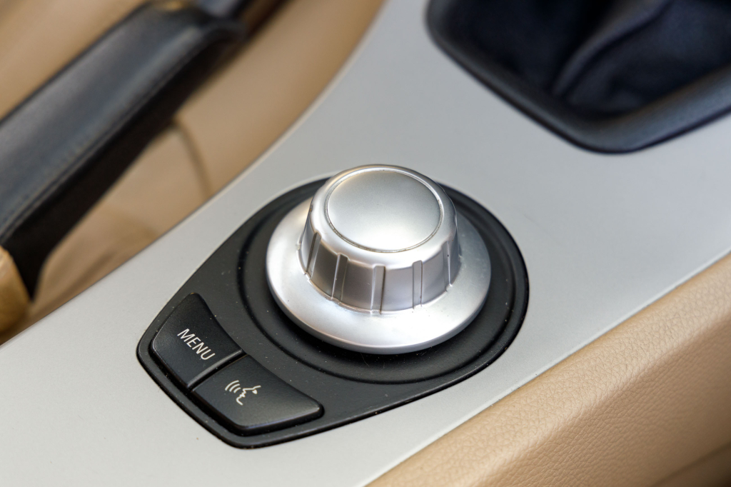 BMW 320 2005 фото 27