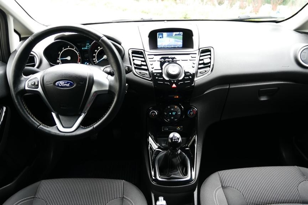 Ford Fiesta 2016 photo 3