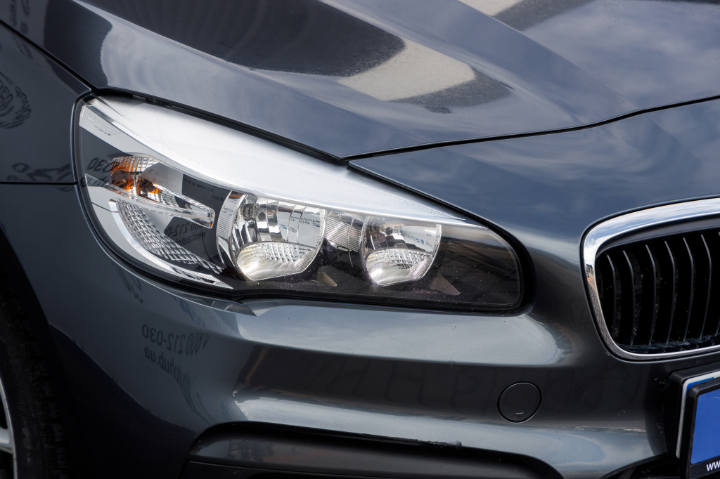 BMW 218 d 2015 фото 8