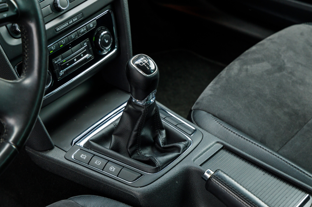 Skoda Superb Green Line 2013 photo 11