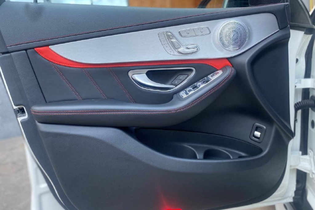 Mercedes-Benz GLC 63 AMG 2019 photo 6