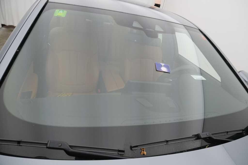 BMW 5 Series 2017 фото 22