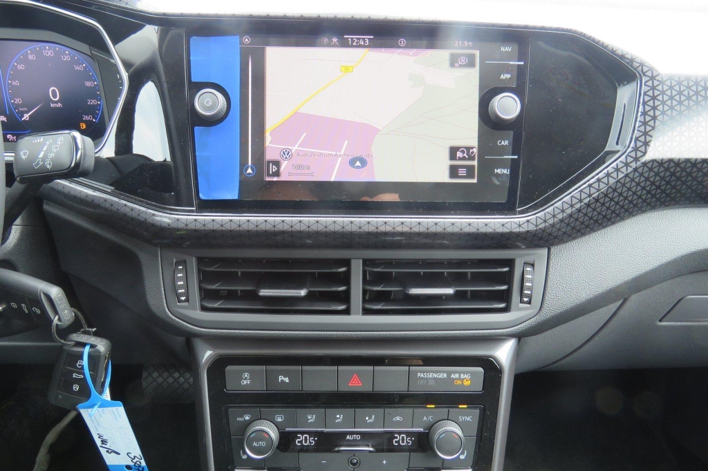 Volkswagen T-Cross 2021 фото 3