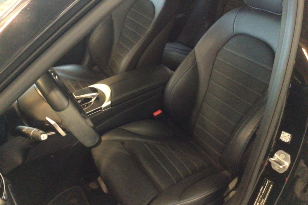 Mercedes-AMG C-Klasse 2021 фото 1