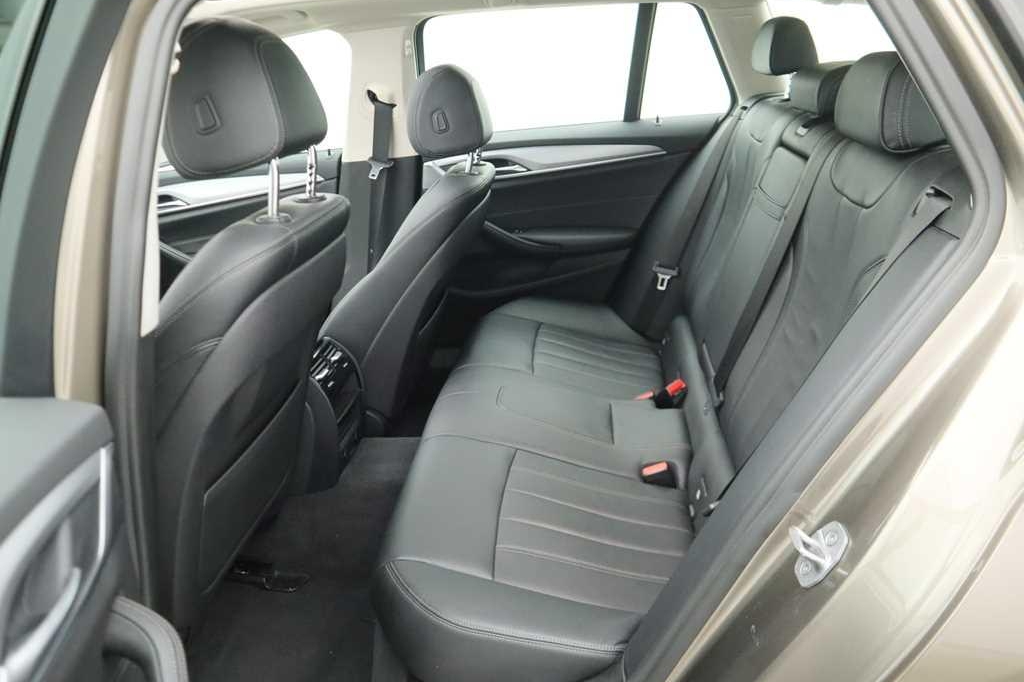 BMW 5er Touring 2017 photo 8